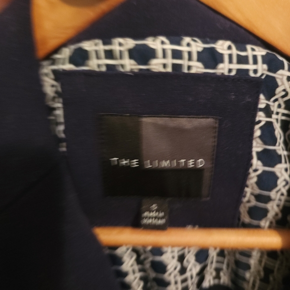 Limited navy vest - Picture 2 of 3